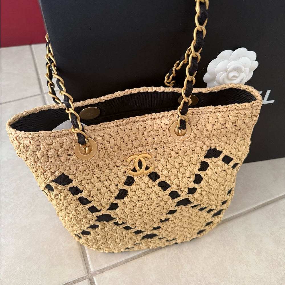 Chanel raffia small shopping bag from cruise 2026 collection